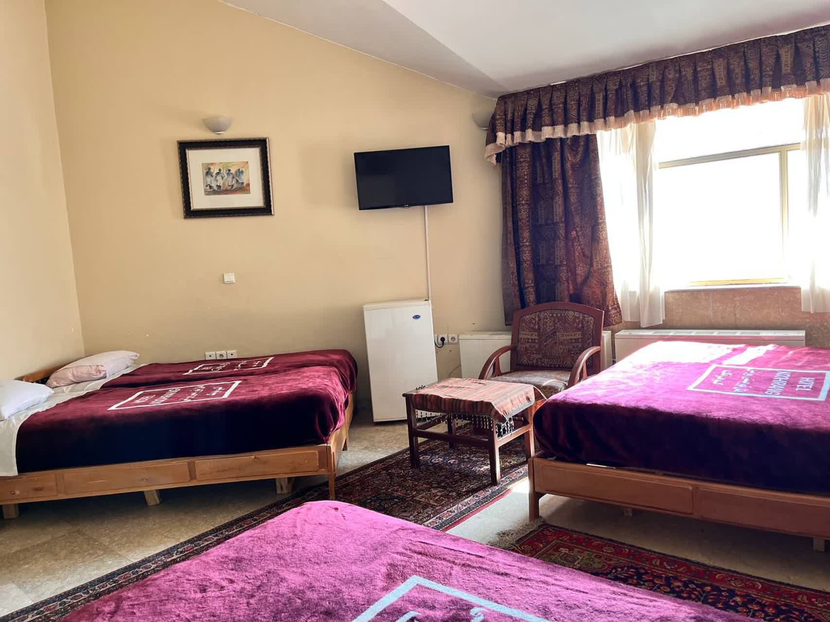 اتاق ۵ نفره